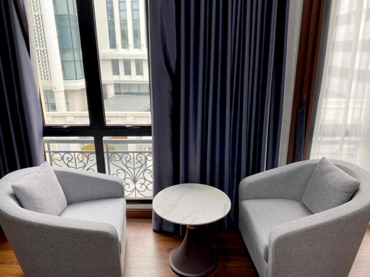 NguyẽN QuyèN Hotel 하노이 외부 사진
