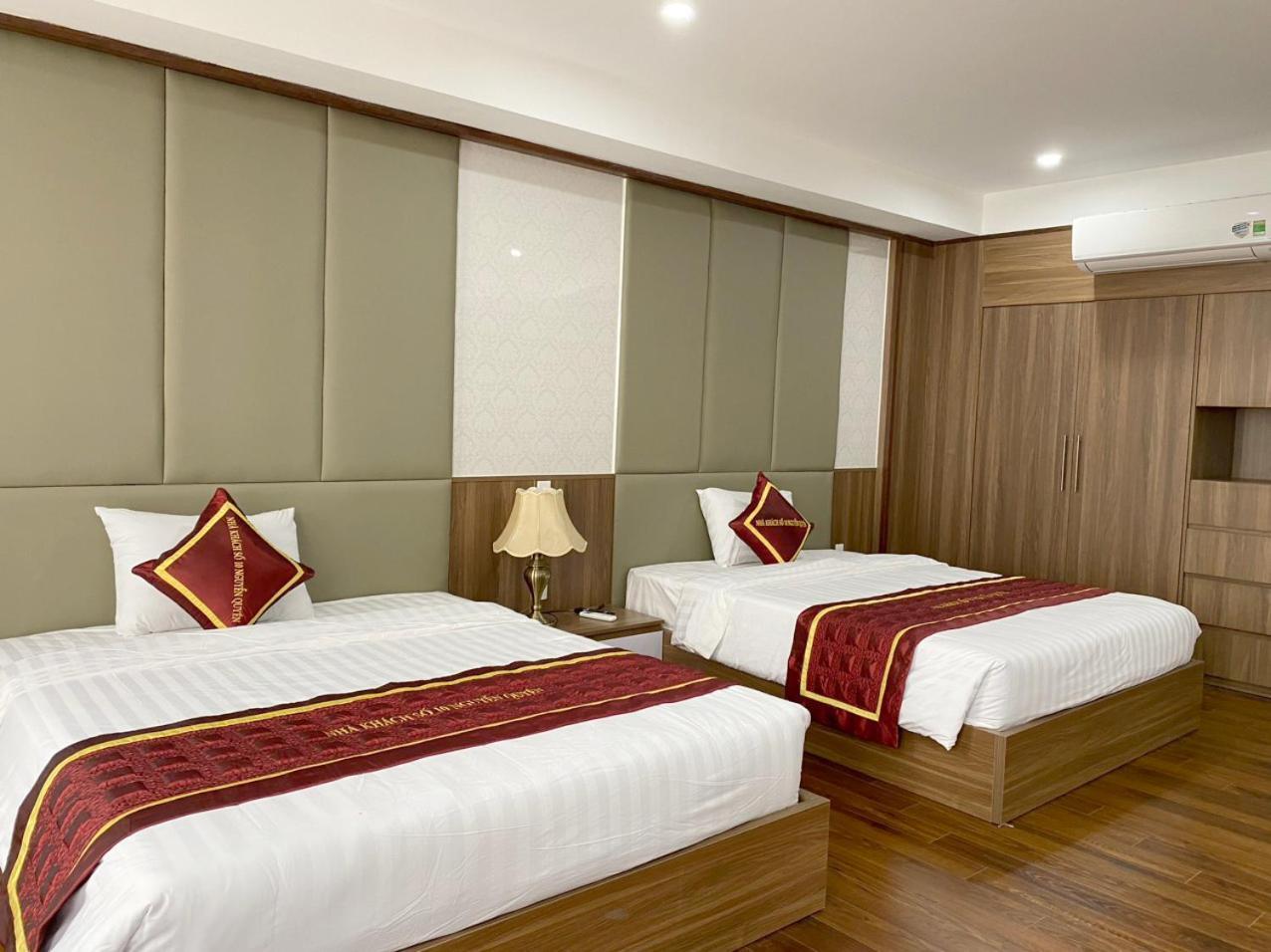 NguyẽN QuyèN Hotel 하노이 외부 사진