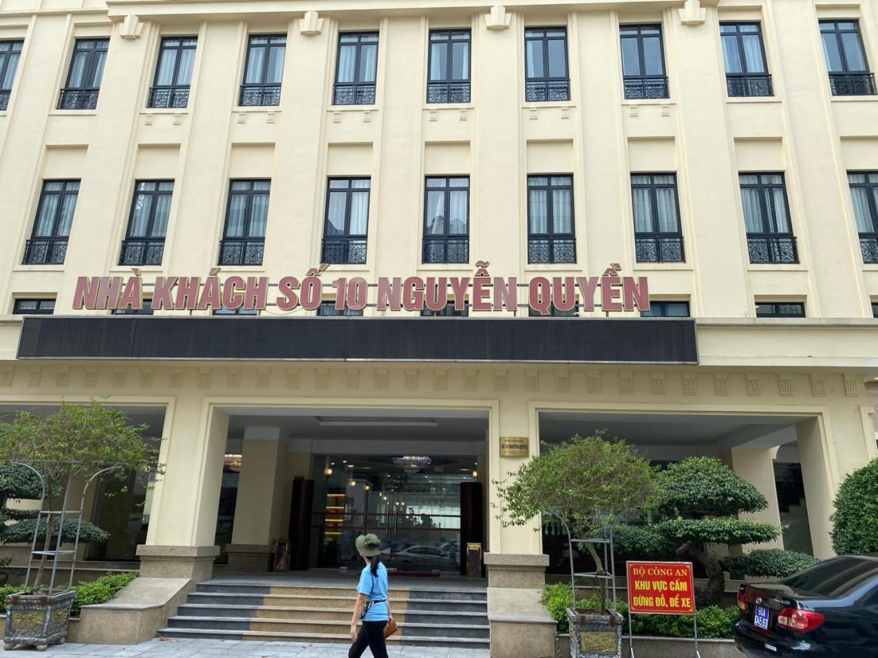 NguyẽN QuyèN Hotel 하노이 외부 사진