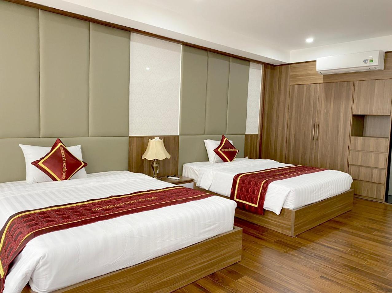 NguyẽN QuyèN Hotel 하노이 외부 사진