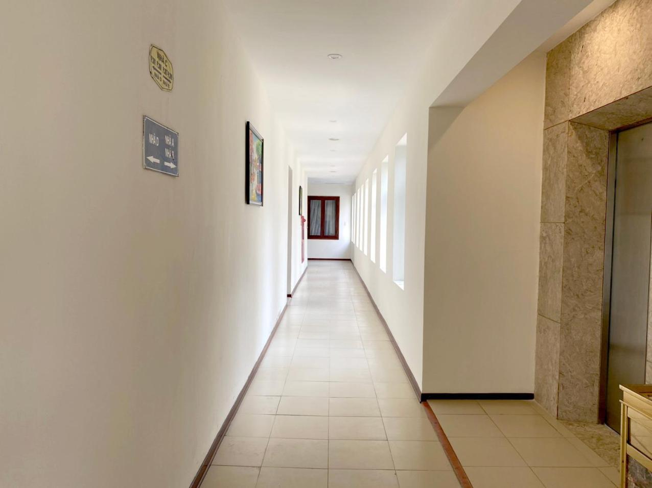 NguyẽN QuyèN Hotel 하노이 외부 사진