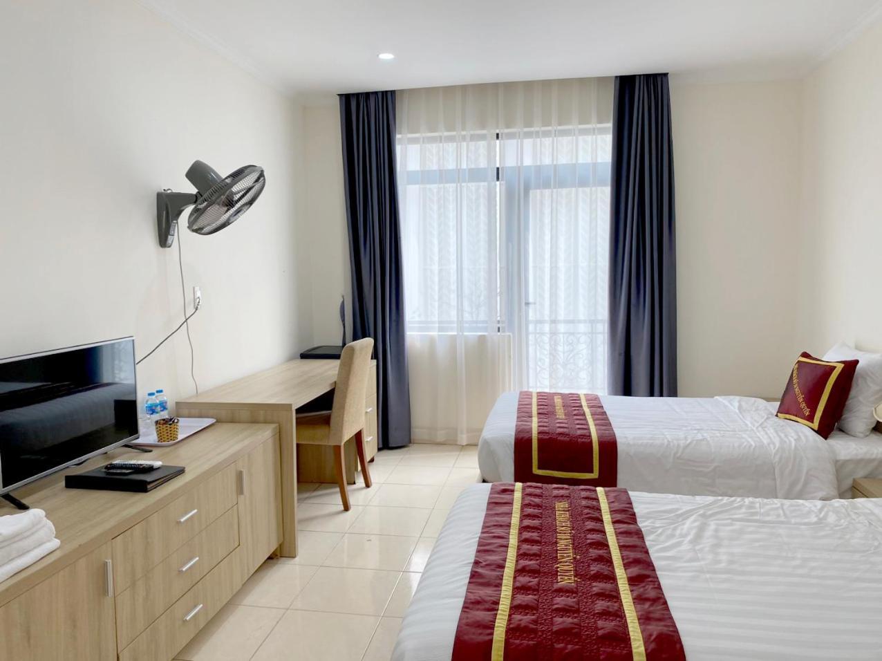 NguyẽN QuyèN Hotel 하노이 외부 사진